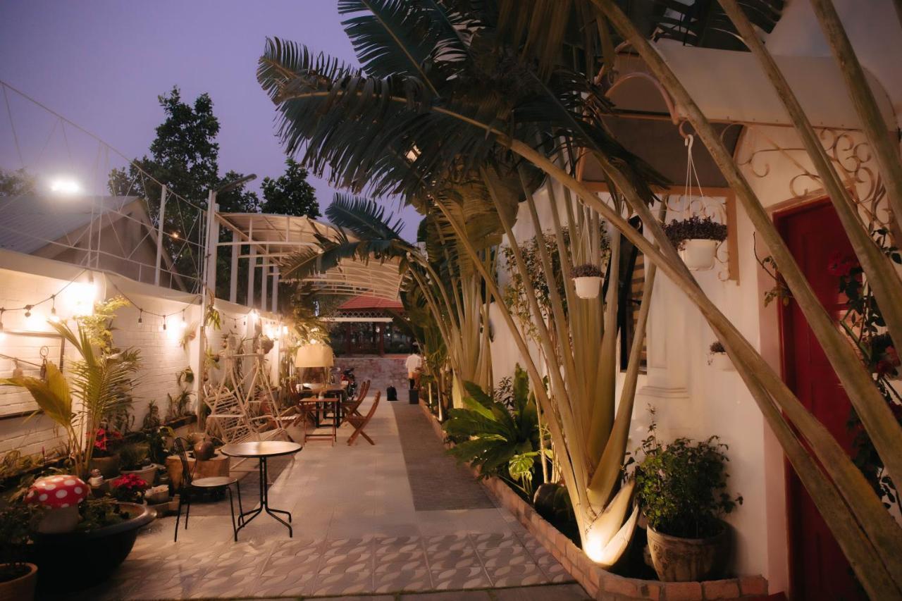 Bich Ngoan Hotel Trà Vinh 外观 照片